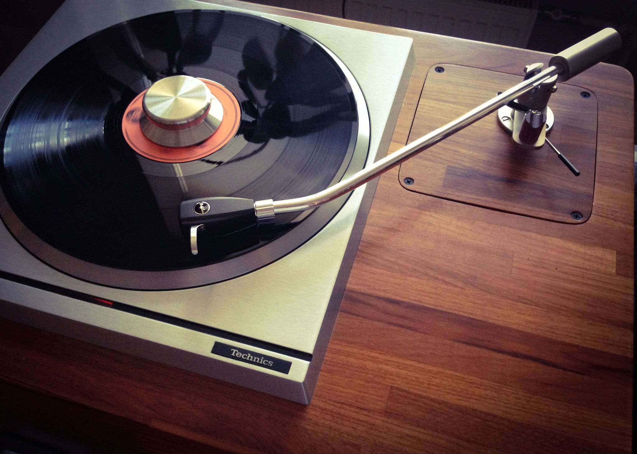 SPU Classic on Thomas Schick '12 inch. Technics SP-10 mkII (teak wood plinth).