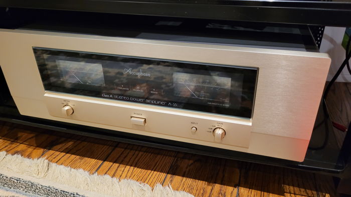 Accuphase A-35