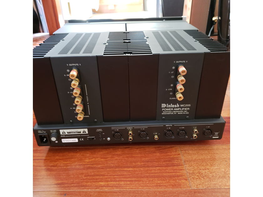 McIntosh MC205 5-channel amplifier 200 wpc excellent condition with original box