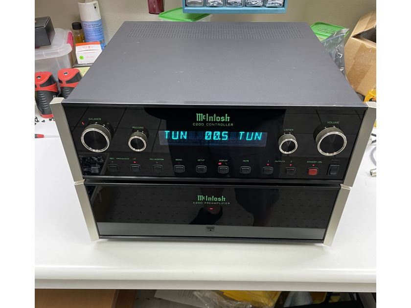 McIntosh C200 Preamplifier/Controller For Sale | Audiogon