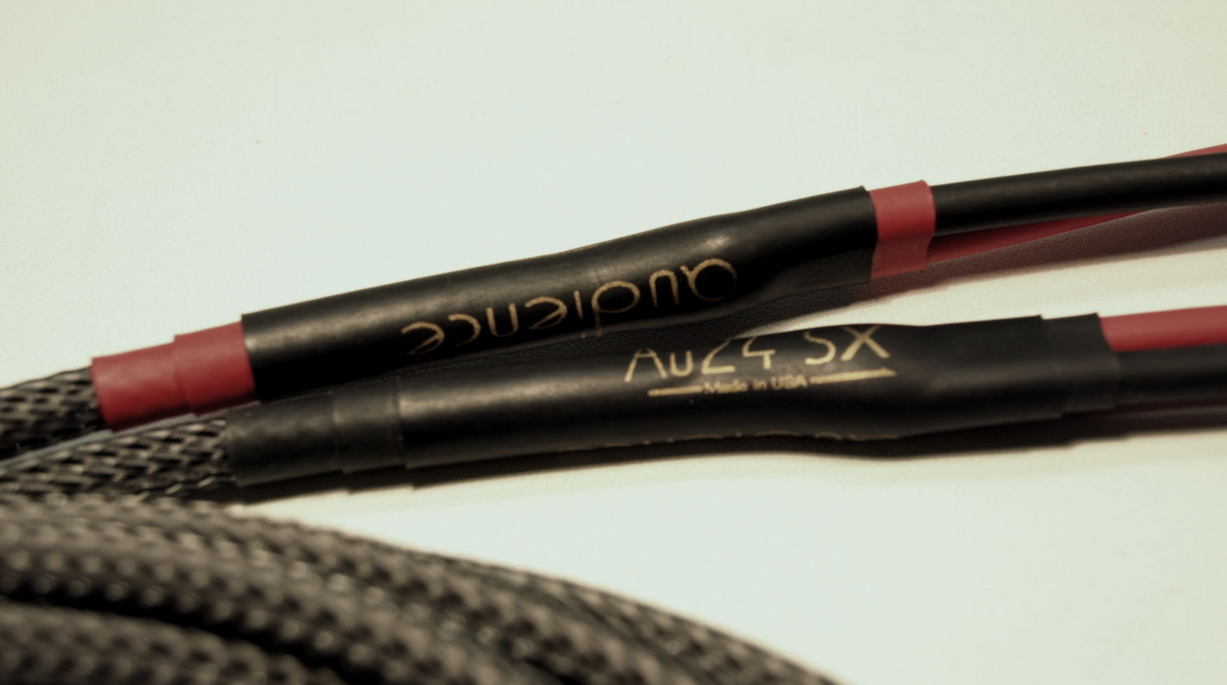 Audience AU24-SX SPEAKER CABLES, BANANAS, 1.0 METERS, N... 3