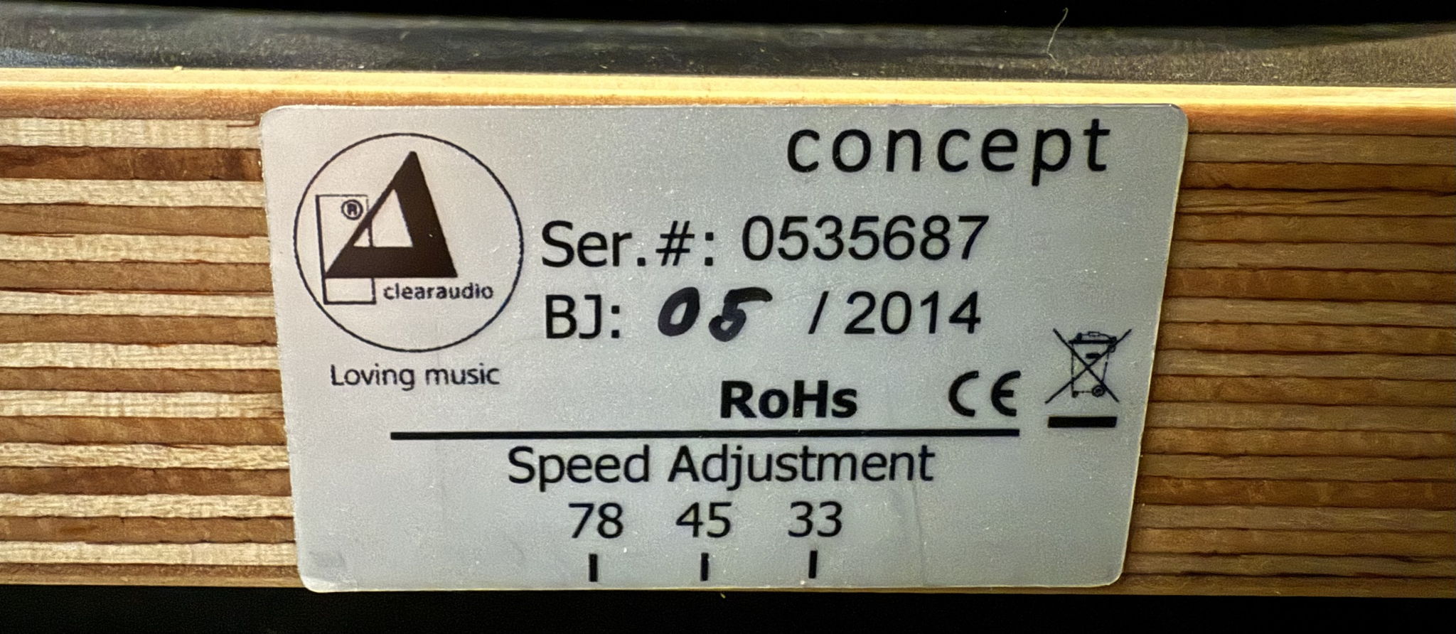 Clearaudio Concept, Table, Arm, Dust Cover & Ortifon 2M... 7