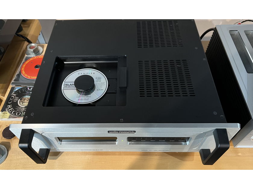 Audio Research Reference CD-7, Tube, top Loading Ref CD Player and/or CD Transport: