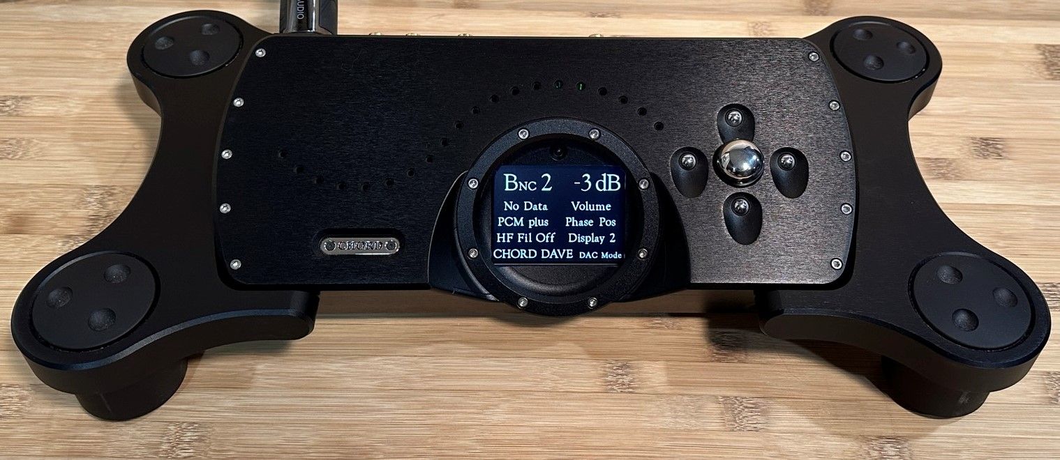 Chord Electronics DAVE DAC in black with Ensemble Stand... 12