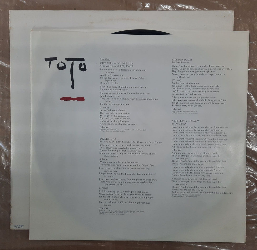 Toto – Turn Back 1981 NM ORIGINAL VINYL LP Columbia FC ... 3