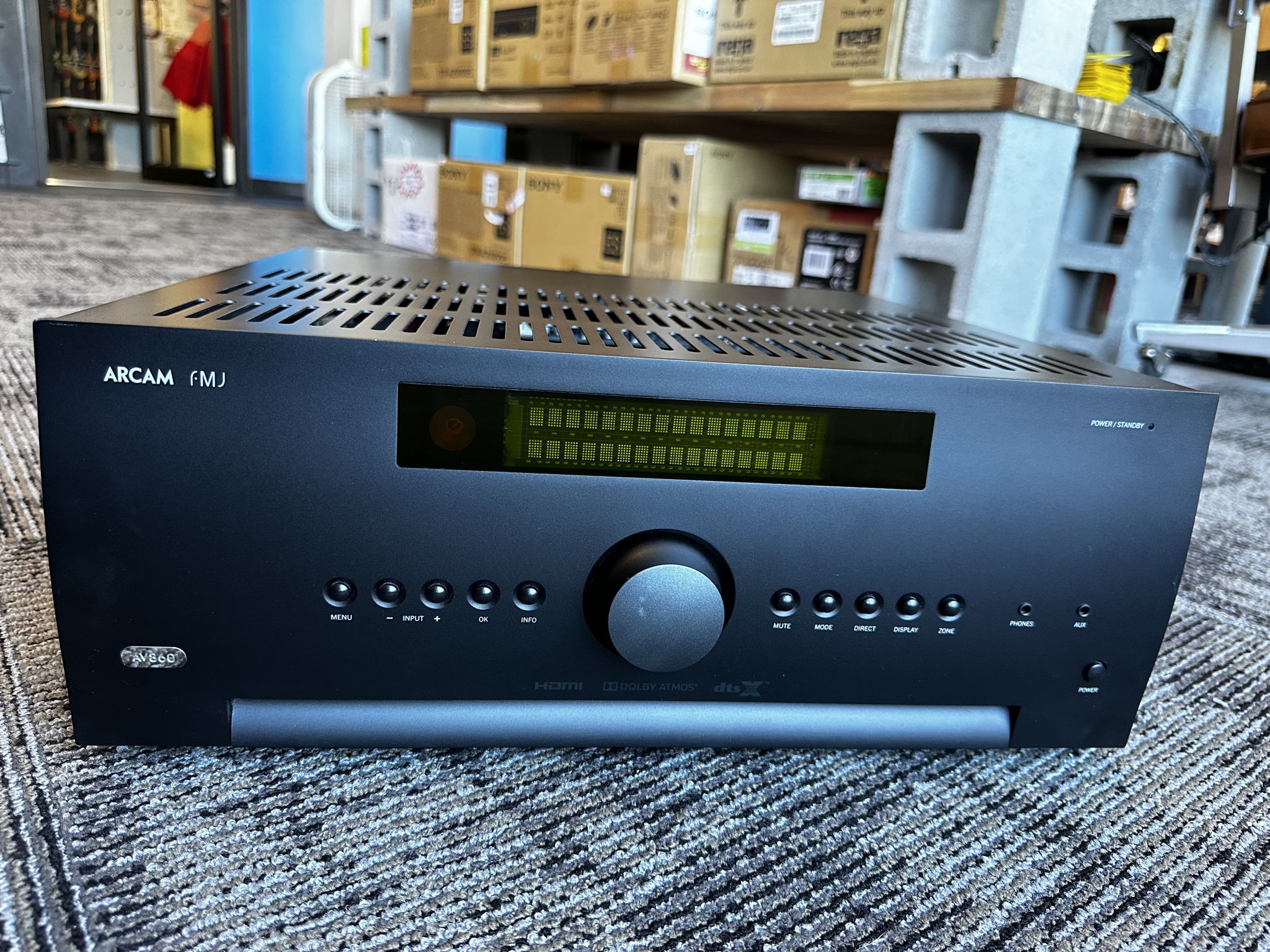 Arcam FMJ AV 860