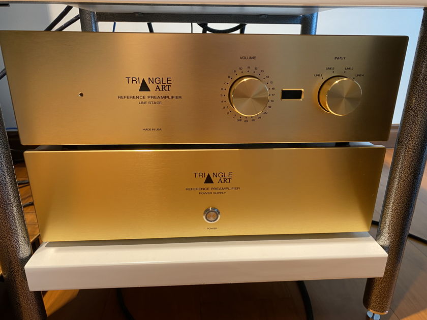 TriangleART Reference Tube Linestage preamplifier