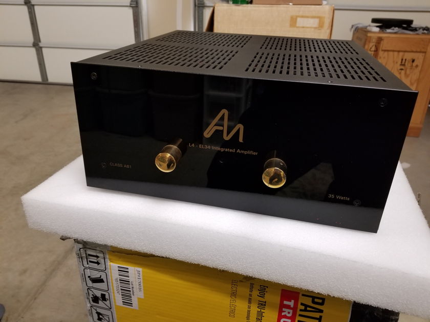 Audio Note L4 EL 34 i Integrated Amplifier