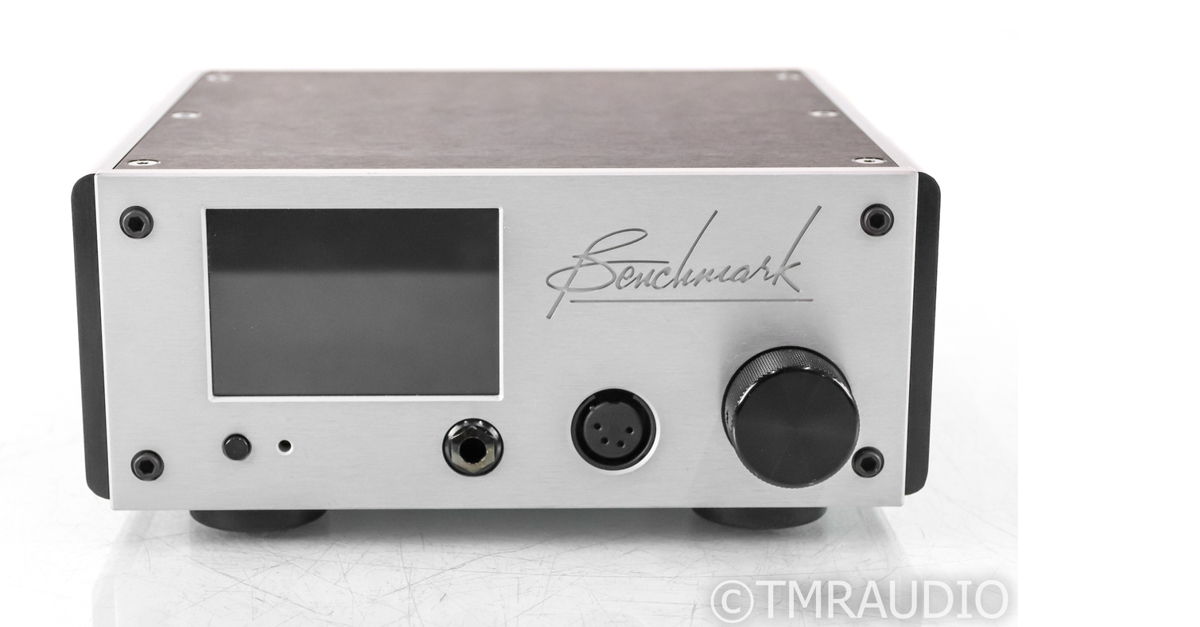 Benchmark headphone 2025 amp