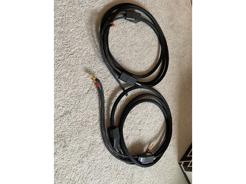 MIT Matrix 18 speaker cables