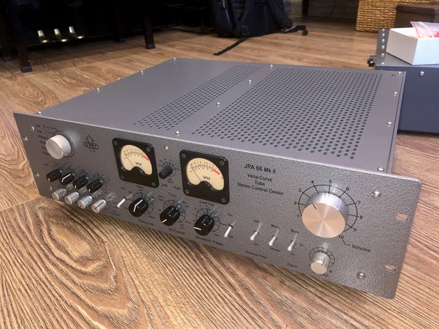 EMT JPA66 MK2 PHONO and PREAMPLIFIER used in mint condi...