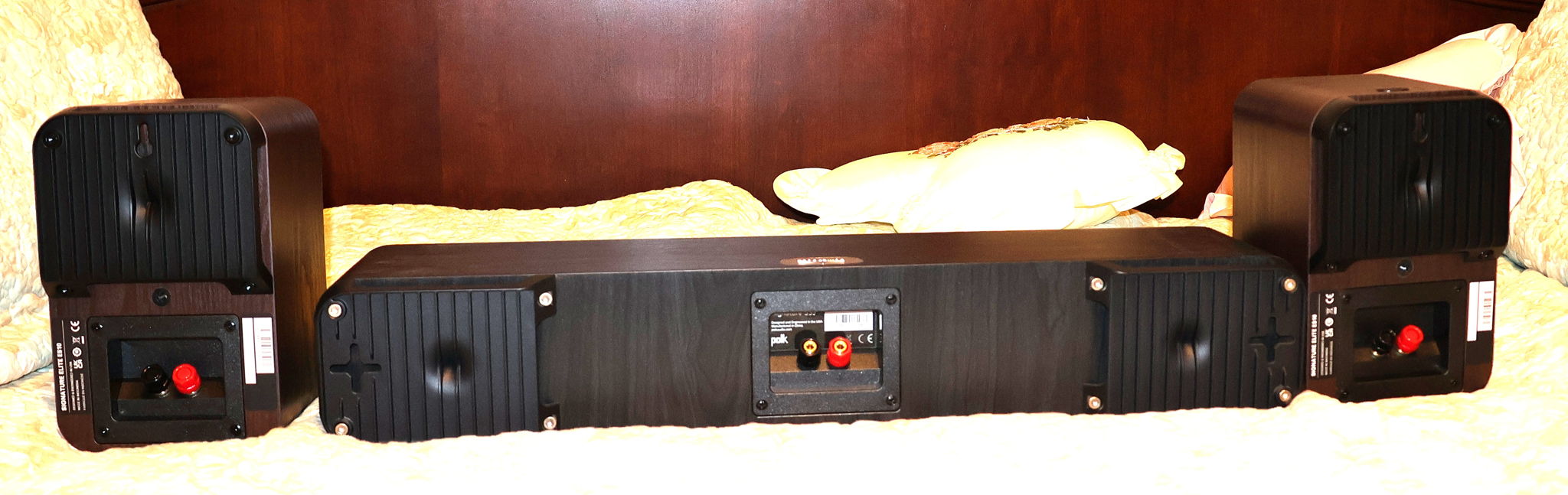 Polk Audio S35 CENTER & ES10 SURROUNDS 2