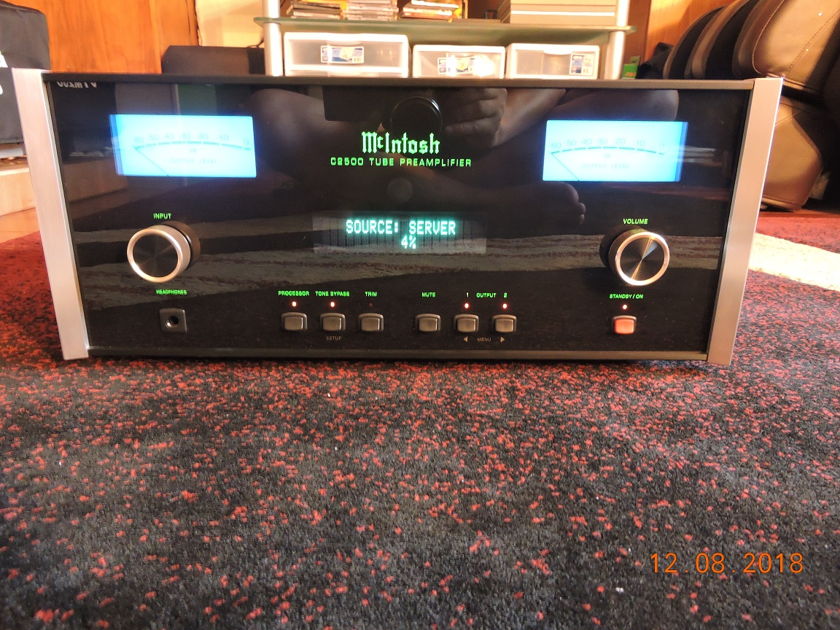 McIntosh C2500 Tube preamplifier with DAC, MM/MC phono stage