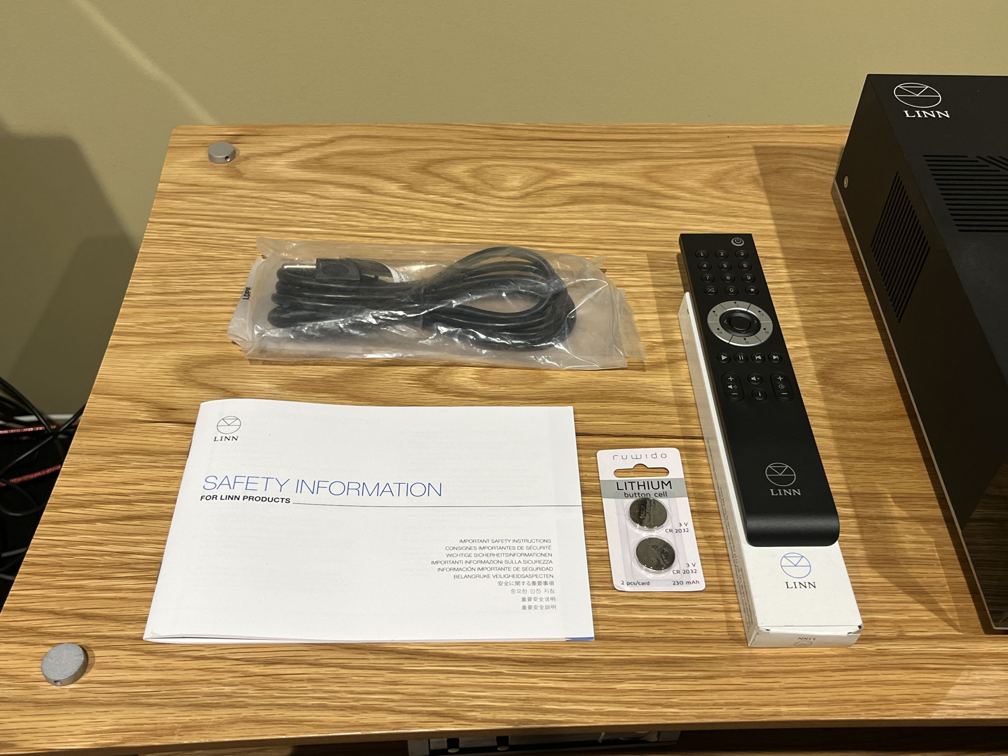 Linn Selekt DSM preamp/streamer with Katalyst DAC 9