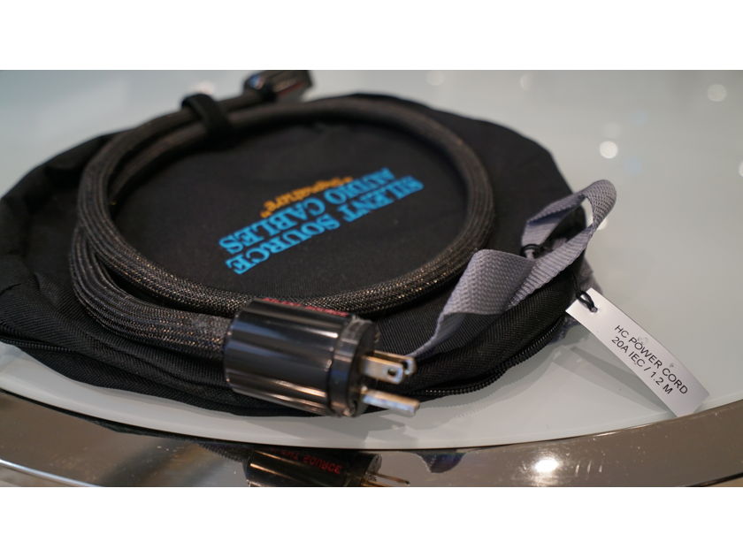 Silent Source Signature Power Cable 20A 48" or 1.2m