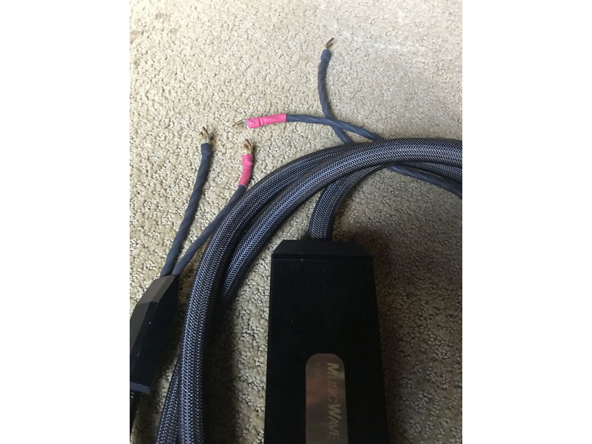 Transparent ultra 8’ spades speaker cable