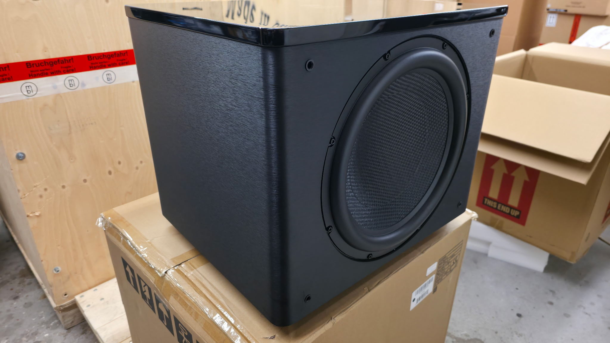 REL Acoustics HT/1510 Subwoofer 15 Inch in Black EXCELLENT 2