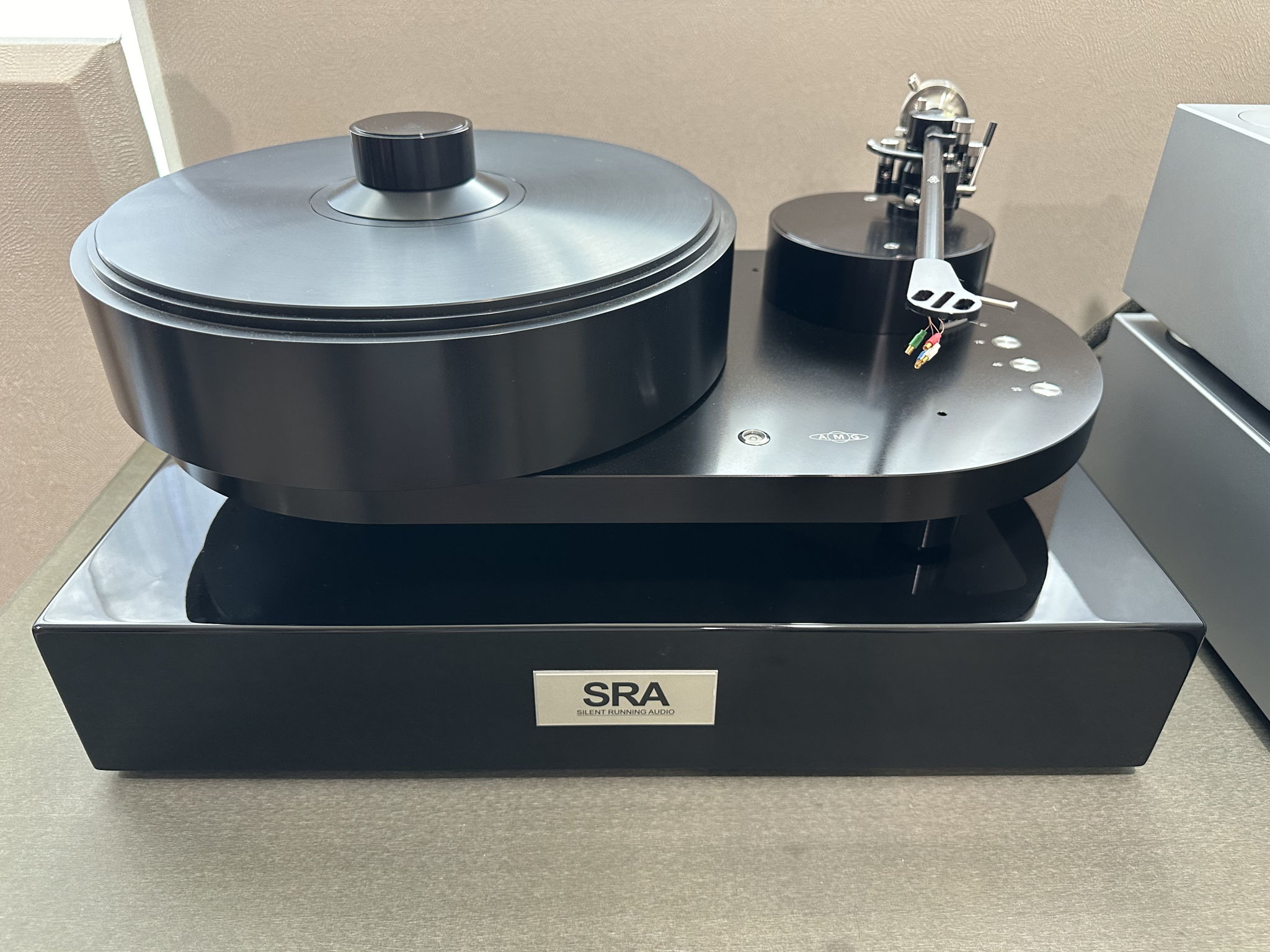 AMG Viella V12 with 12JT Turbo 12” tonearm and SRA Ohio...