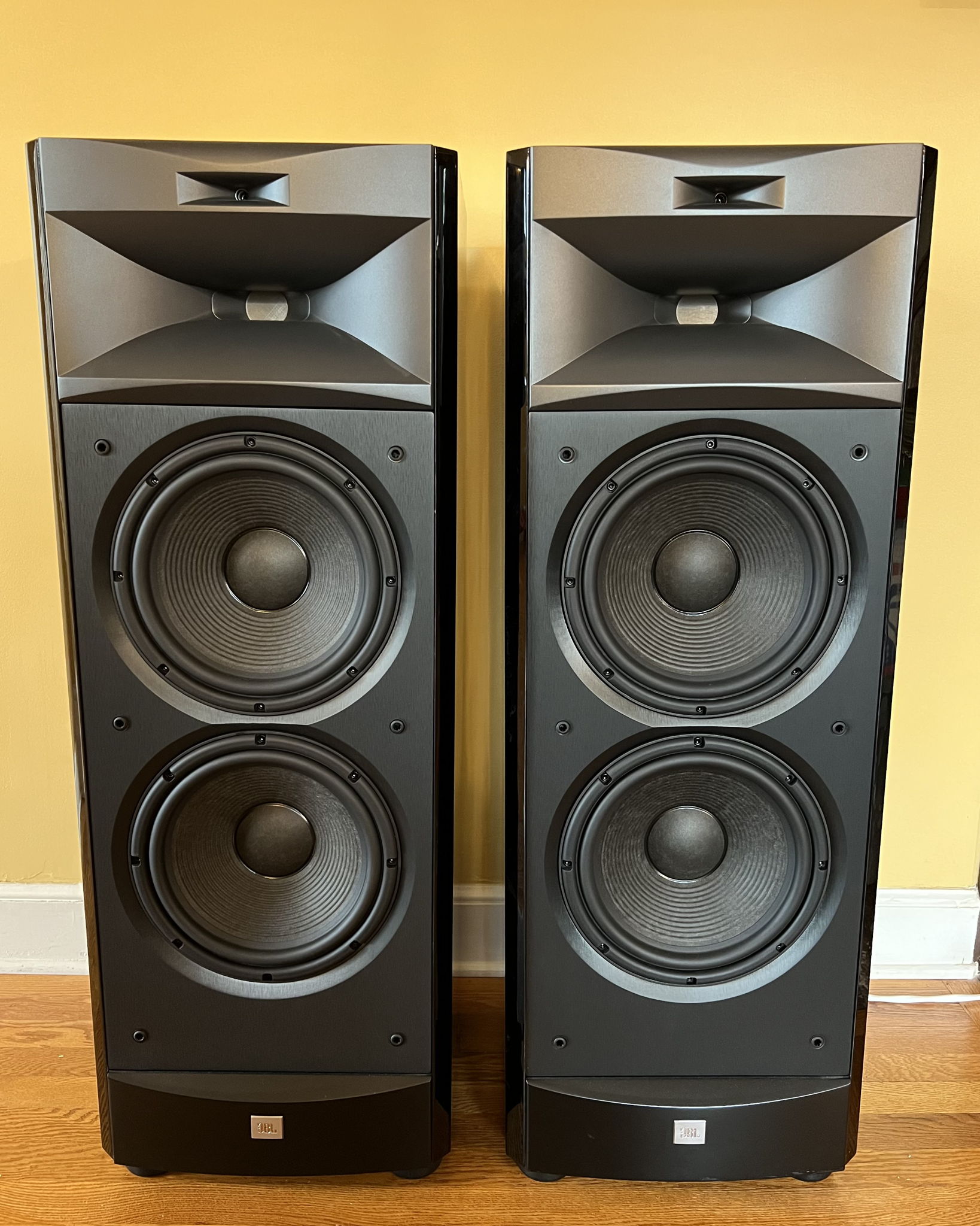 Jbl synthesis best sale s3900 review