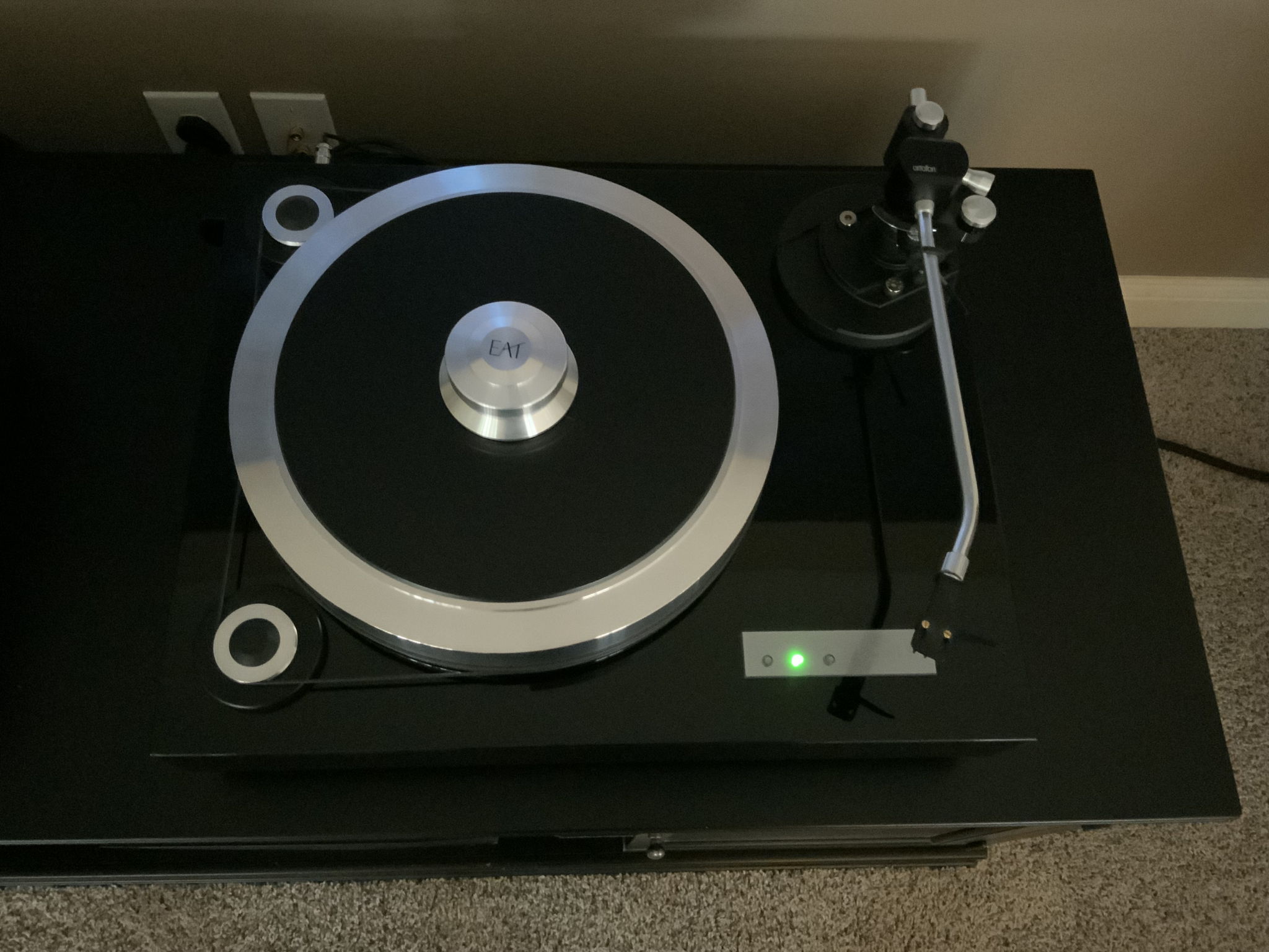 European Audio Team (EAT) Forte S Turntable 3