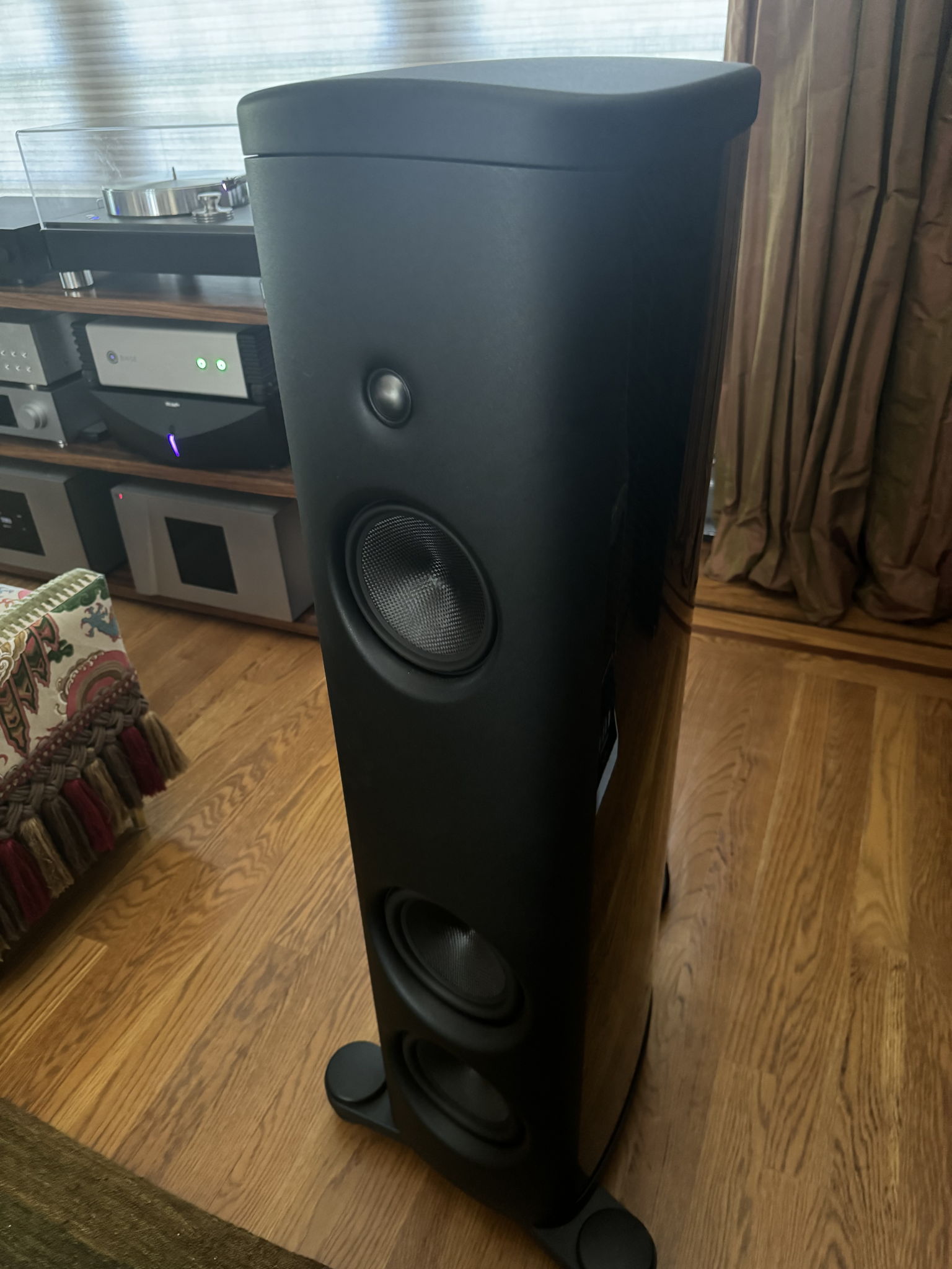 Magico M2:  Stereophile Loudspeaker of the Year! 6