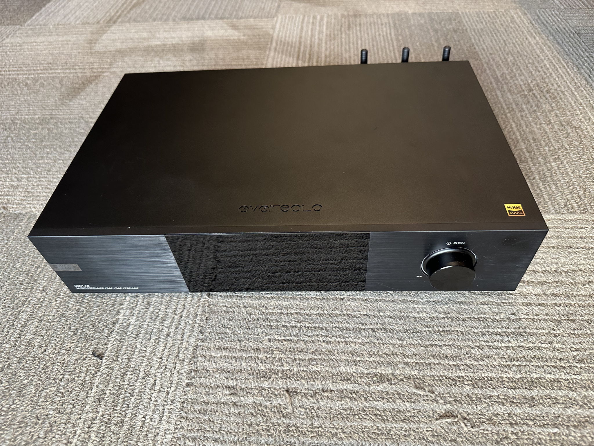 Eversolo DMP-A8 DAC/Streamer/Preamplifier (Black)