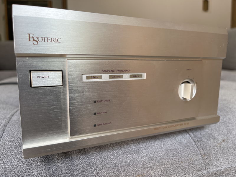 Rare Teac Esoteric D-10 DA Converter / DAC For Sale | Audiogon Rare Teac Esoteric D-10 DA Converter / DAC For Sale | Audiogon