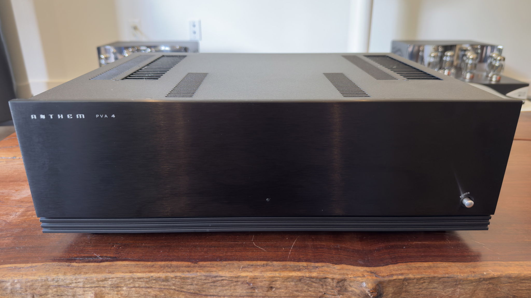 Anthem PVA4 4-Channel Solid State Amplifier in Black EX...