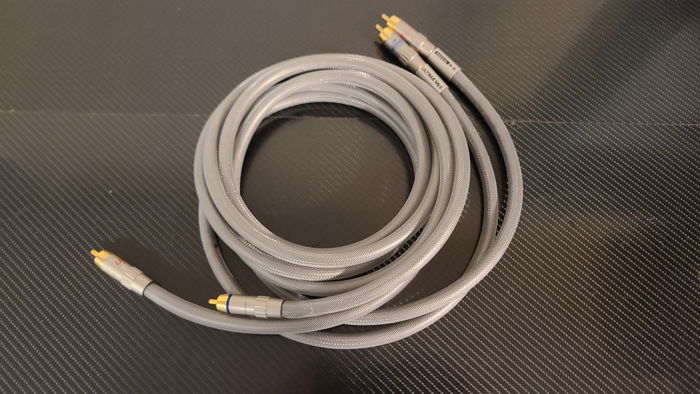 Ultralink Cables Ultima MKII Interconnect Cable. 2 mete...