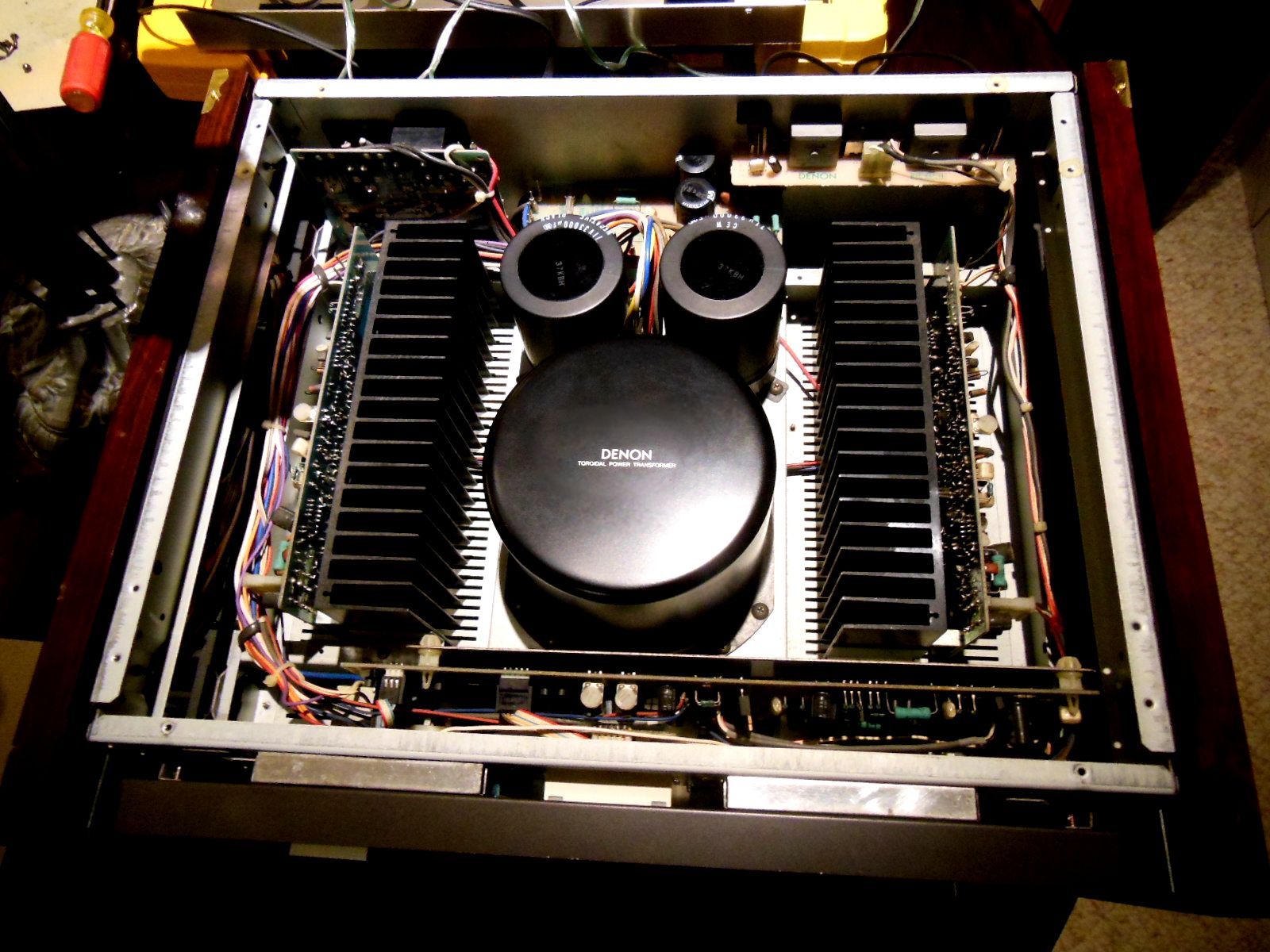 DENON Innards