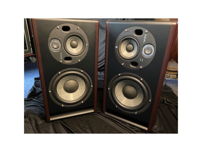 Focal trio11 be