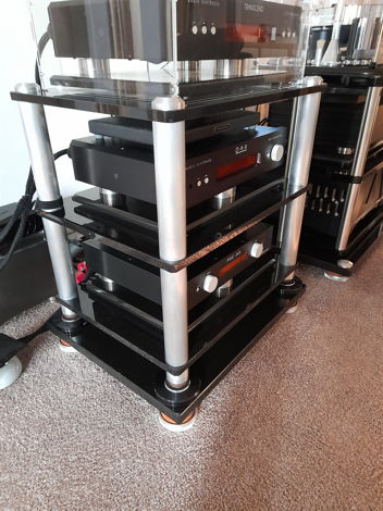 HNE Systems 3-Tier Stand