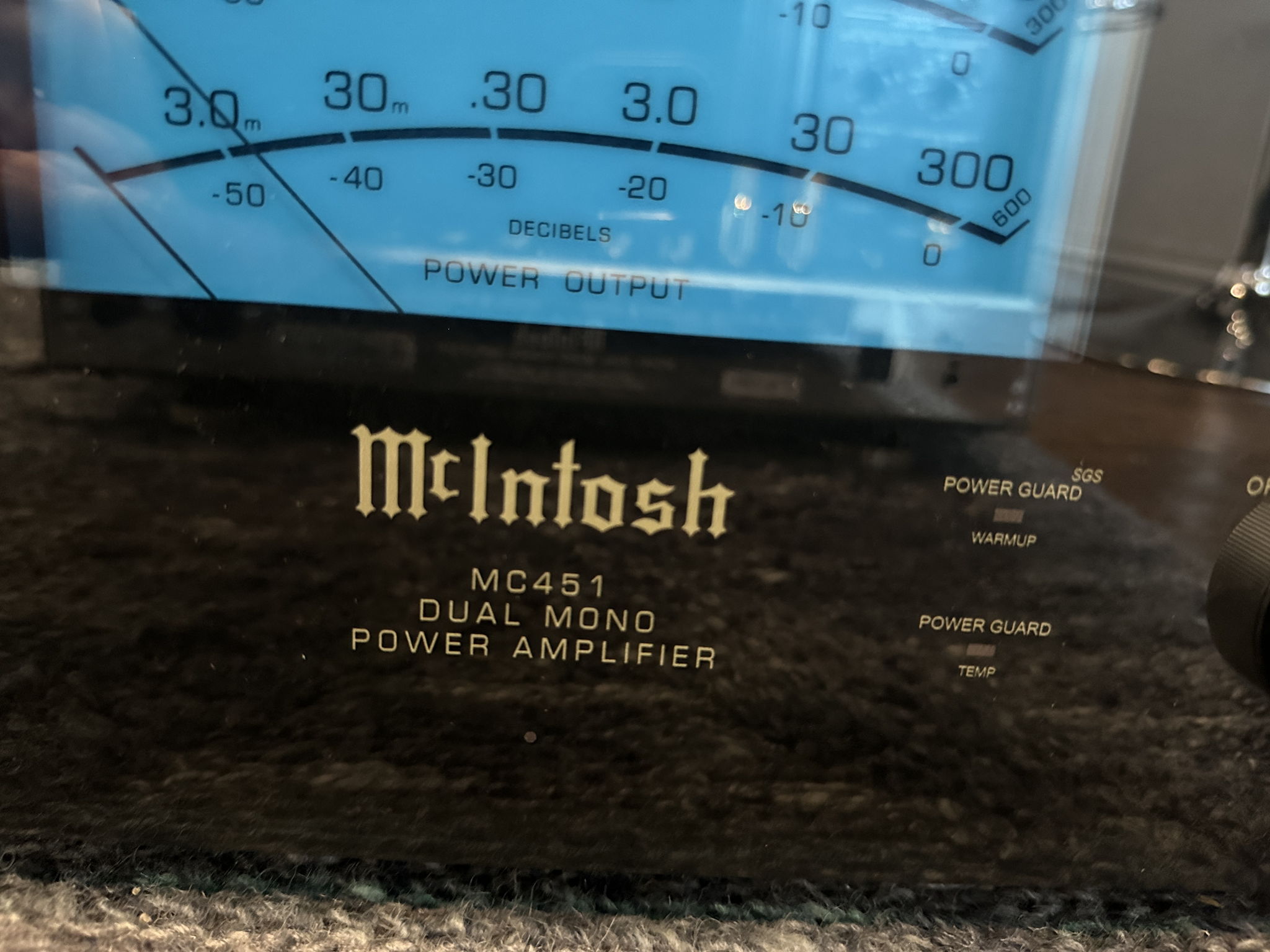 McIntosh  MC451 mono amplifiers pair 16