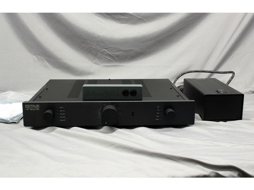 Octave Audio HP 300 SE