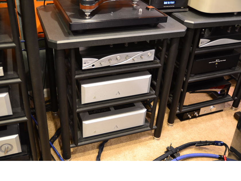 Billy Bags PRO 34 Equipment Stands For Sale Audiogon