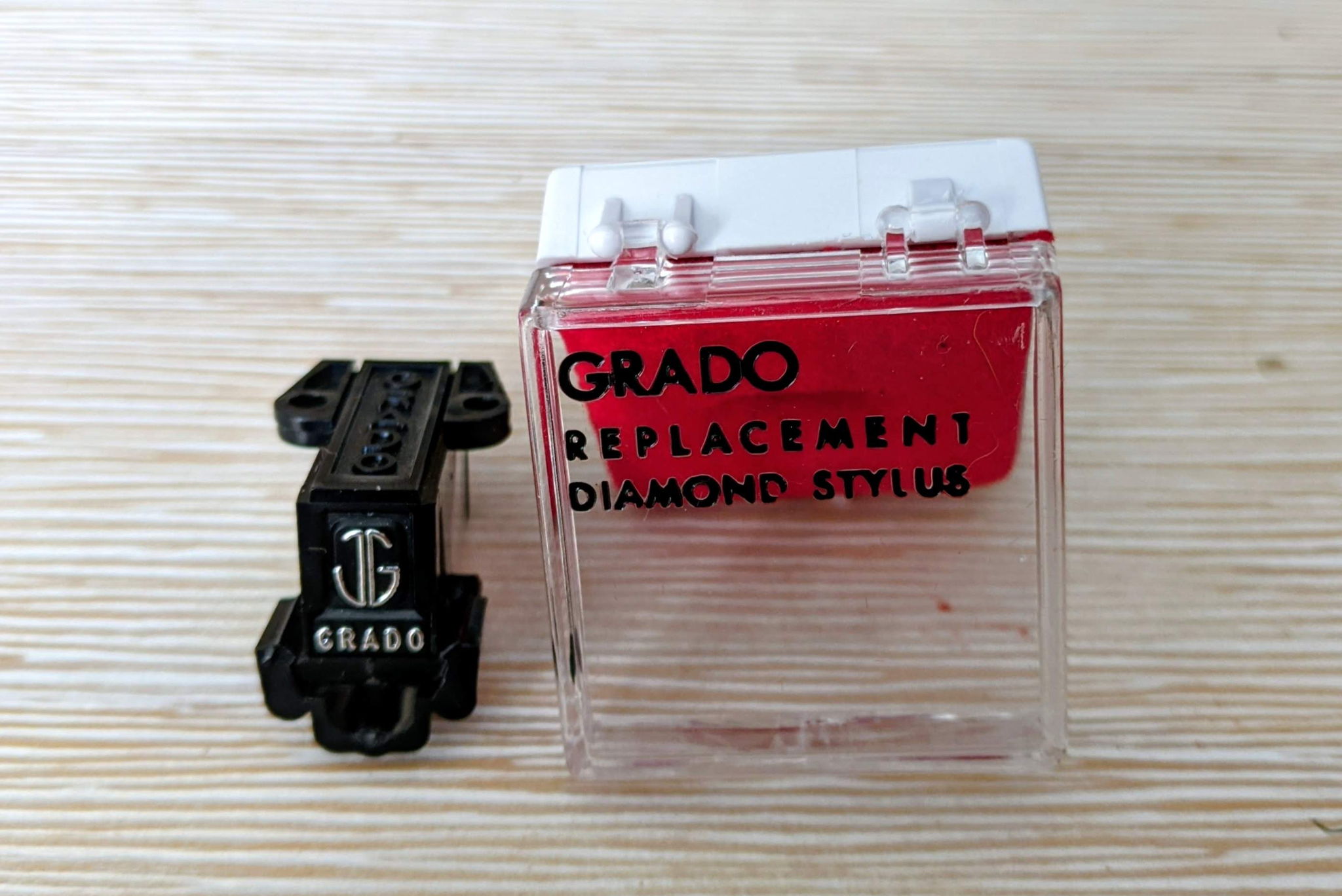 GRADO MCZ / with 2 year old replacement stylus ' oldie ...