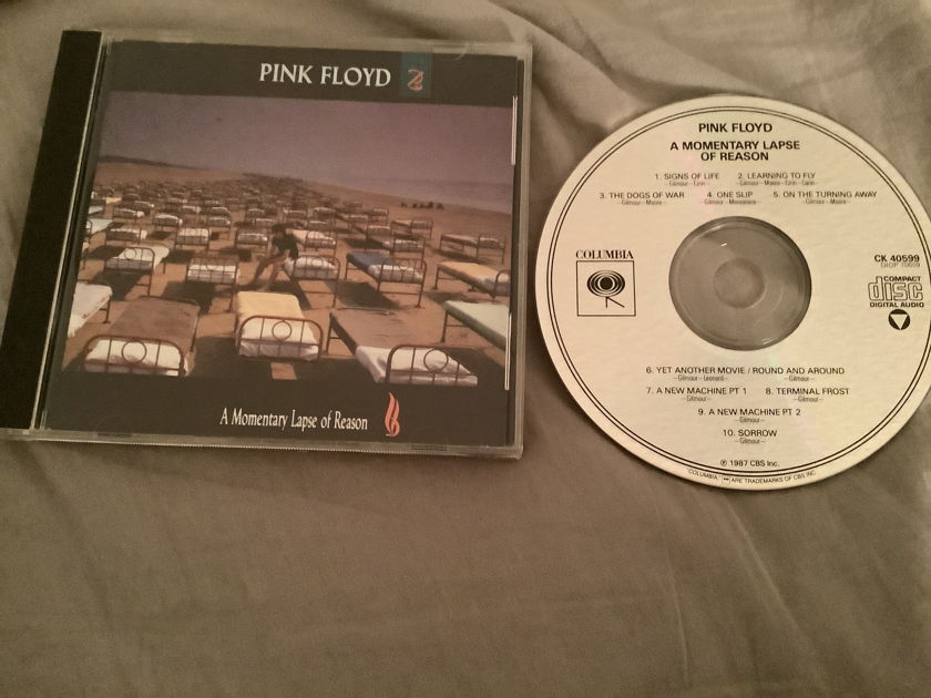 Pink Floyd Columbia Records Not Remastered CD  A Momentary Lapse Of Reason