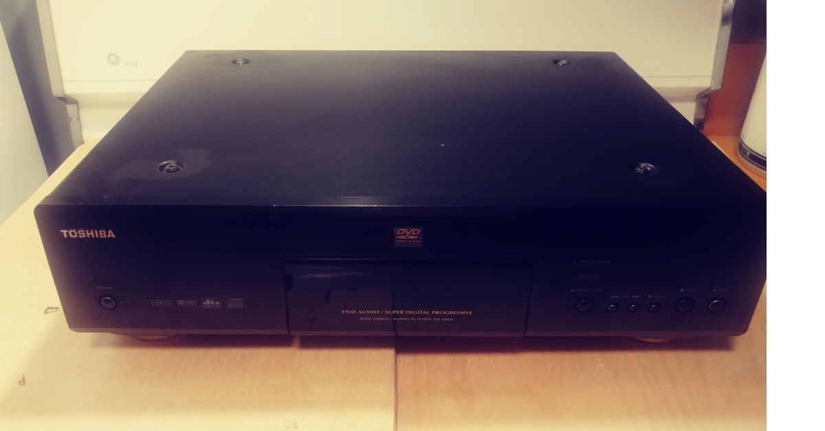Toshiba Transport CD Player. SD-9200 For Sale | Audiogon