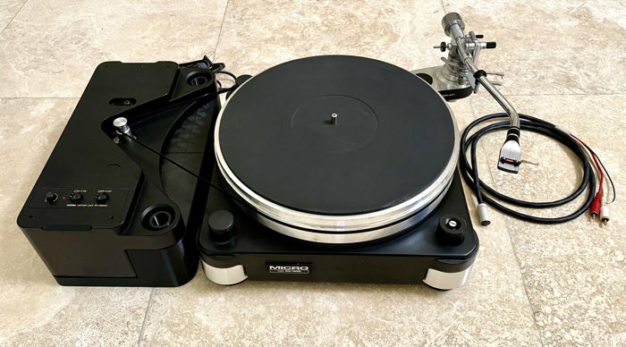 Micro Seiki RX-1500 and RY-1500D Turntable with AX-1 Ar...