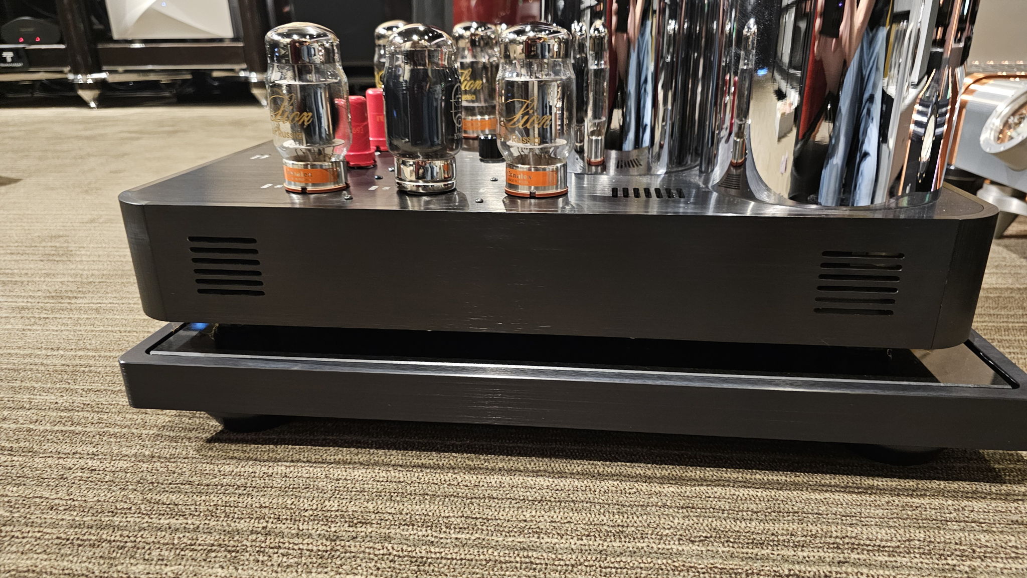 Ayon Audio Epsilon Mono Amps Pure Class A