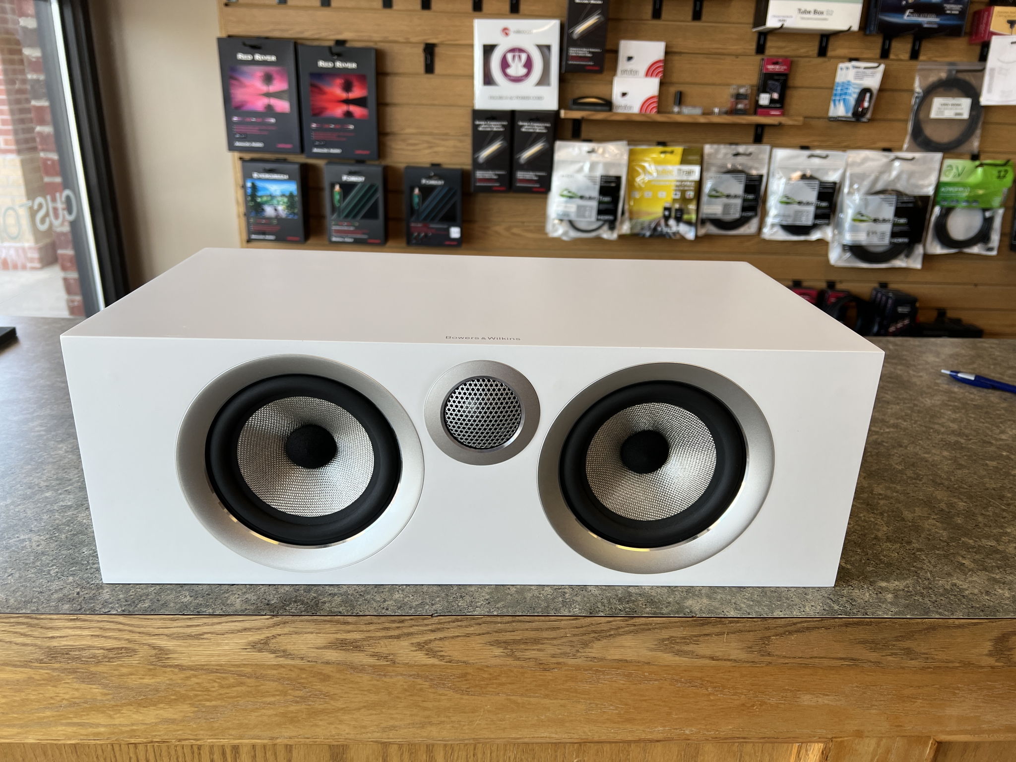 Bowers & Wilkins HTM72 S2 - Center Channel Speaker
