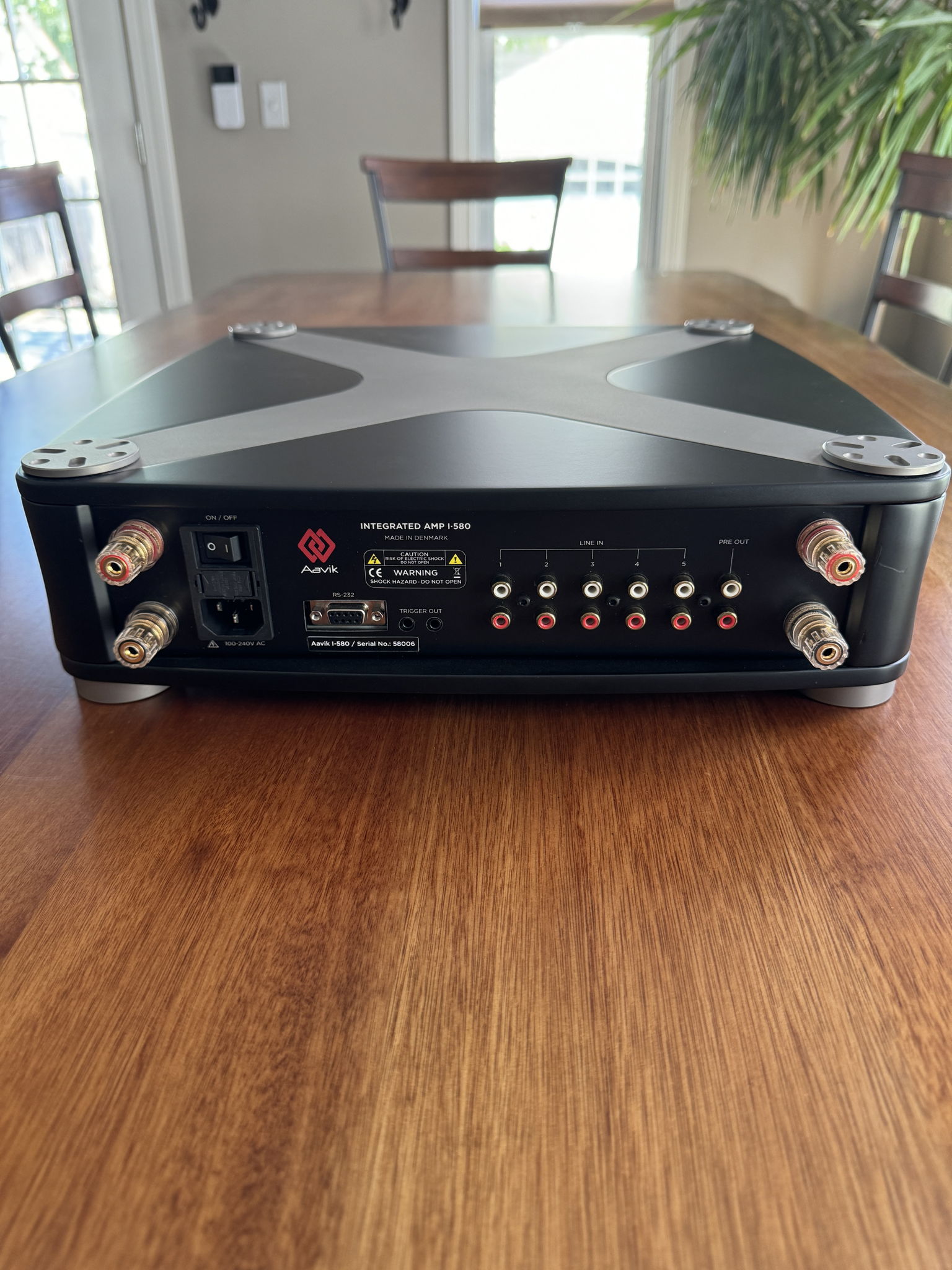 Aavik Acoustics I-580 Integrated Amp 4