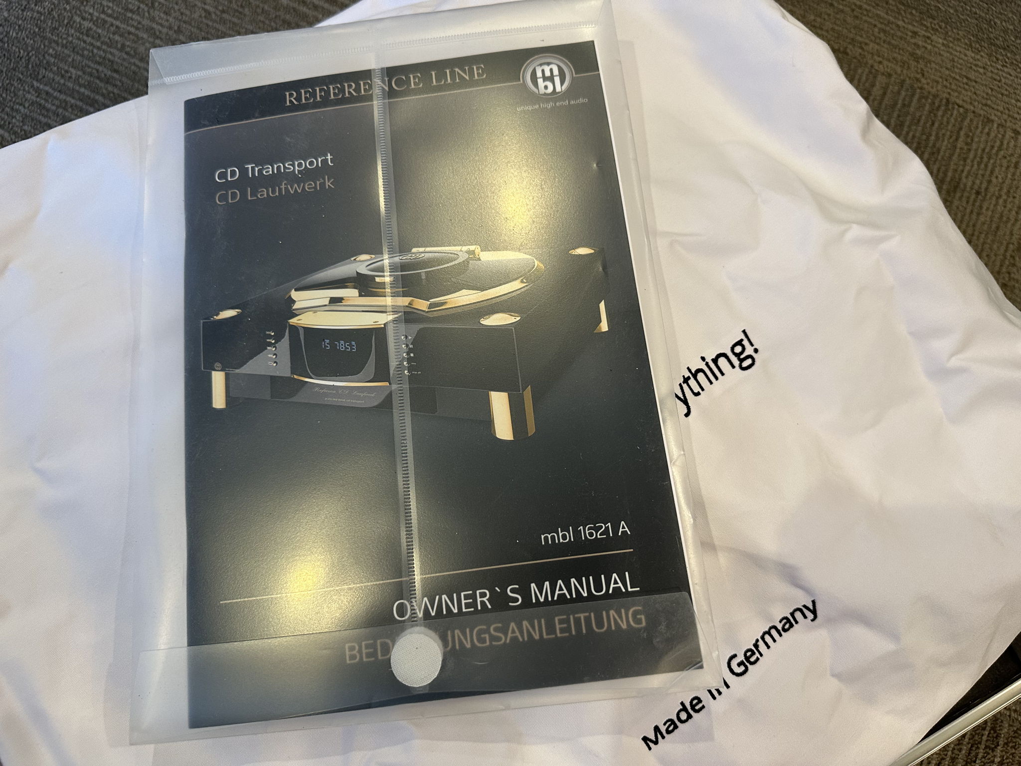 MBL 1621 A CD Transport (Black/Gold) 10