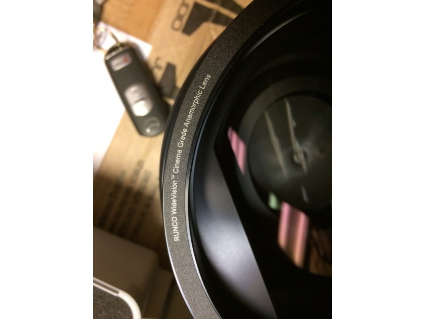 Runco VX-11d with Autoscope anamorphic lens