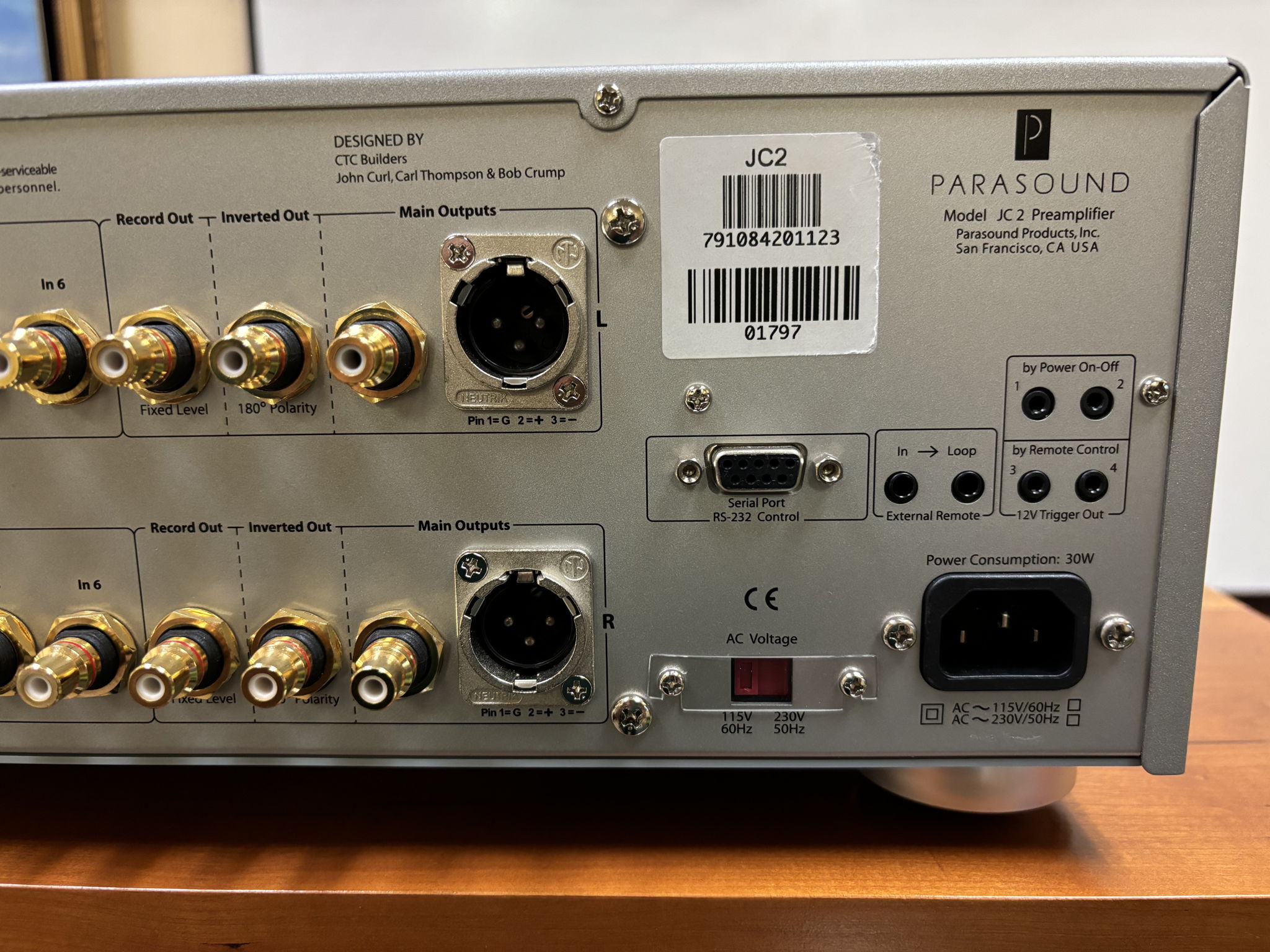 Parasound JC2 Preamplifier Excellent Condition 4