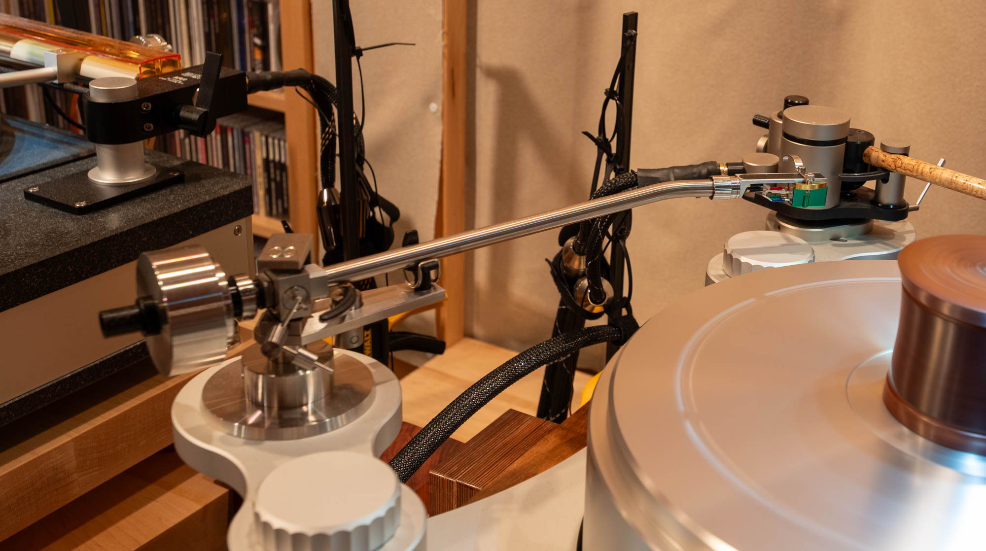 Glanz MH1200S tone arm + Sumile Mono cartridge.