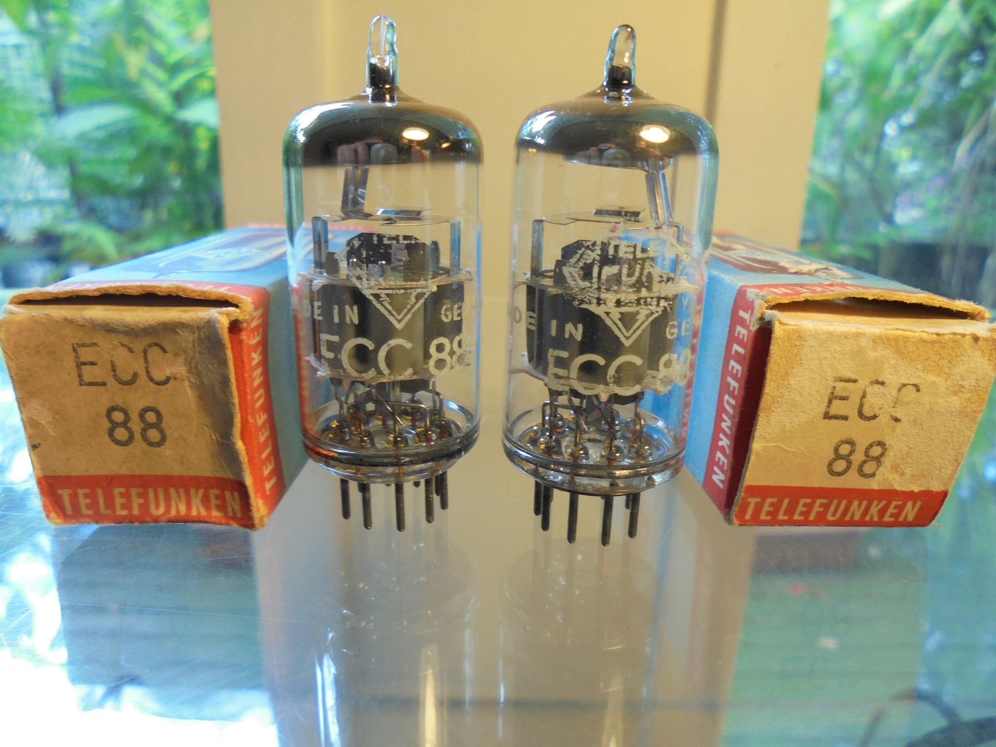 VARIOUS BRANDS OF HI END ECC88 AND E88CC NEW OLD STOCK ... 6