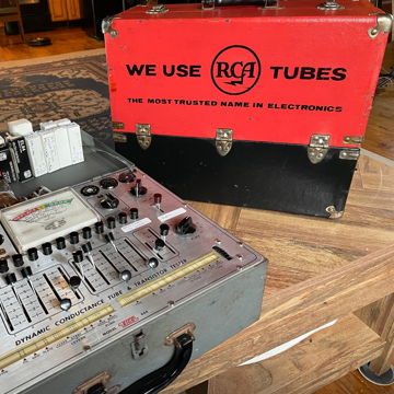 31 Tubes, EICO tube tester, RCA tube case. Free Ship Lo...