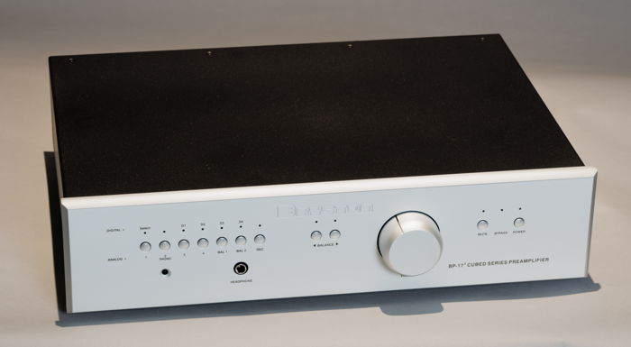 Bryston BP-17 Cubed w/ MM Phono Stage Dealer Demo