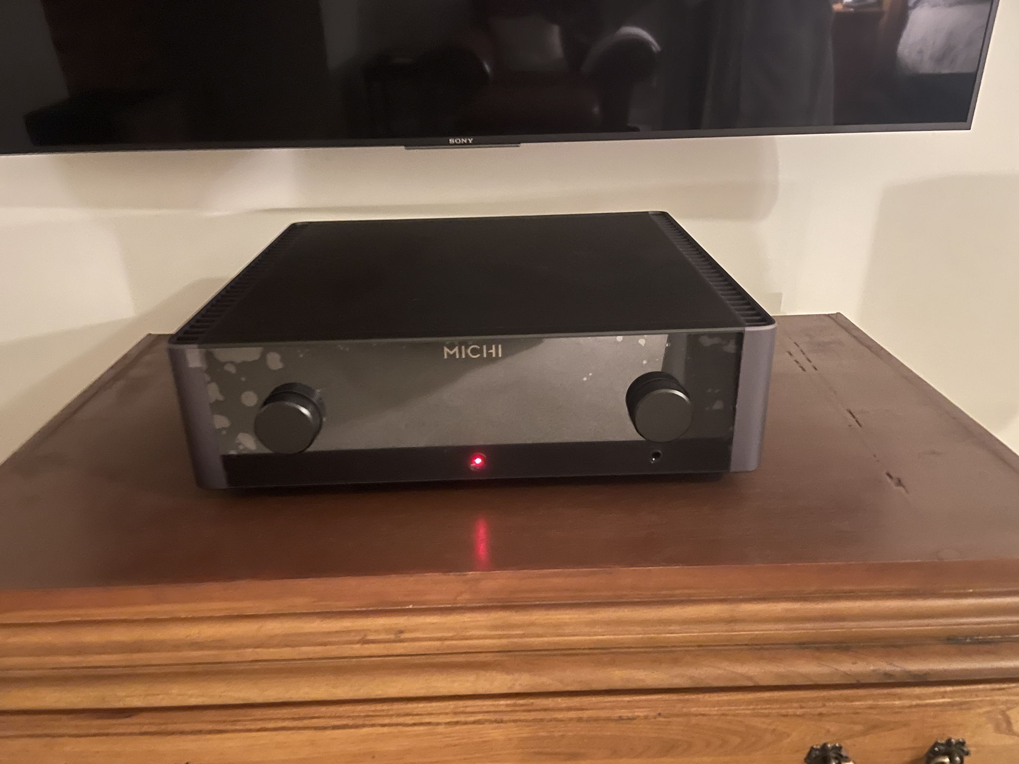 Rotel Michi X3 Series 2 integrated amplifier - mint cus... 3